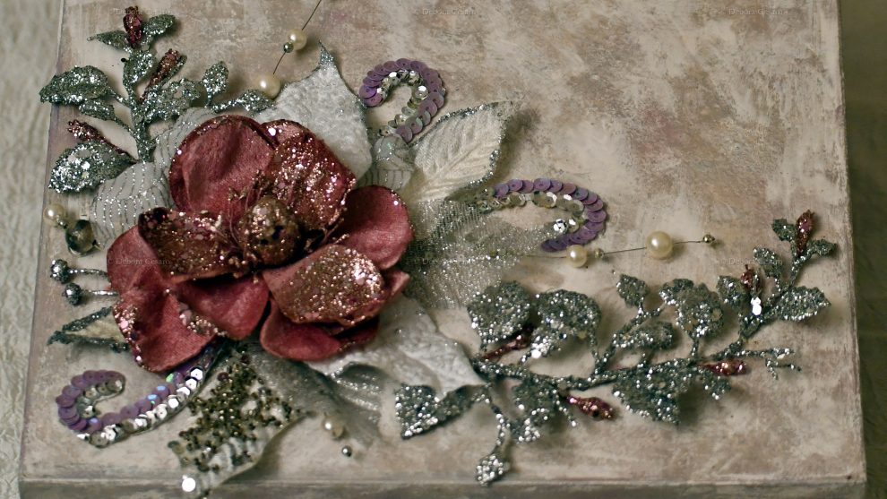Debora Cesaro abilmente creativa e le scatole in legno decorate a mano