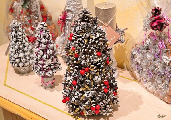 Alberello natalizio "White Bells" cipresso - immagine 7