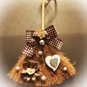 Lucky Brooms, ovvero lo scopine portafortuna